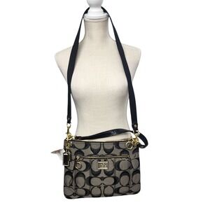 Coach Vintage Poppy Black and Gold Signature Shoulder Bag‎